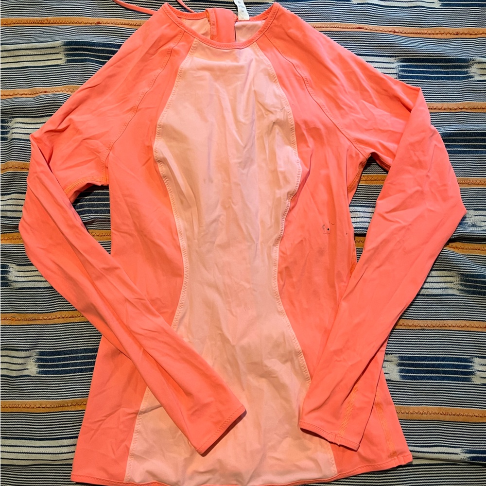Lululemon Rashguard size 6